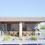 Bengu Luxury Nikíti