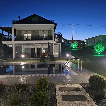 Bengu Luxury Апартаменты Никити