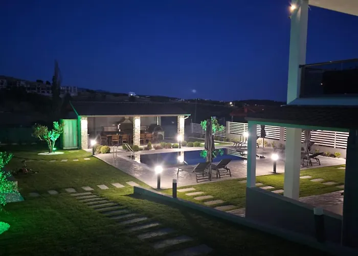 Bengu Luxury 公寓 尼基季